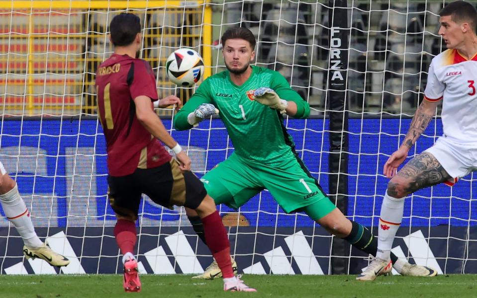 Matija Sarki - Millwall 'devastated' as goalkeeper Matija Sarkic dies aged 26