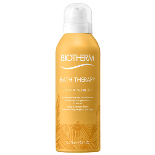 <p>9 € au lieu de 15 €</p><br><a href="https://www.nocibe.fr/biotherm-bath-therapy-mousse-de-douche-reconfortante-200ml-spray-s224811" rel="nofollow noopener" target="_blank" data-ylk="slk:Acheter;elm:context_link;itc:0;sec:content-canvas" class="link ">Acheter</a>