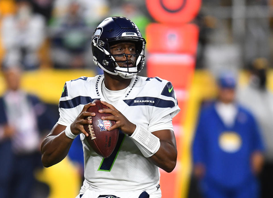 PITTSBURGH, PA - OCTOBER 17:  Geno Smith #7 of the Seattle Seahawks in action during the game against the Pittsburgh Steelers at Heinz Field on October 17, 2021 in Pittsburgh, Pennsylvania. (Photo by Joe Sargent/Getty Images)