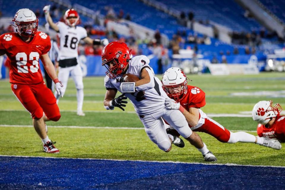 Isaac Stevenson scored Mayfield’s second touchdown Friday on a 9-yard pass from Zane Cartwright with 1:13 left to play.