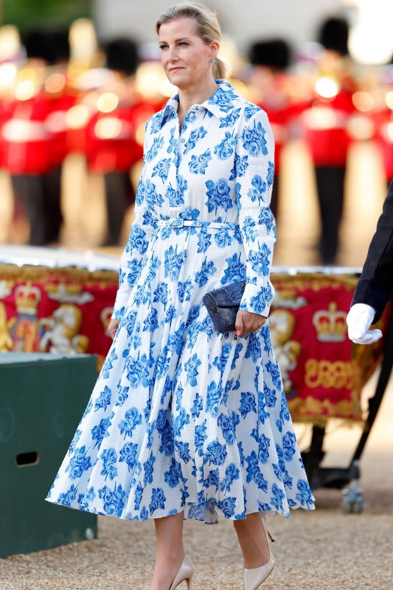 Blue floral print midi dress