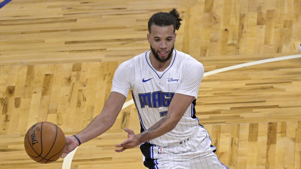 Orlando Magic guard Michael Carter-Williams (7) 