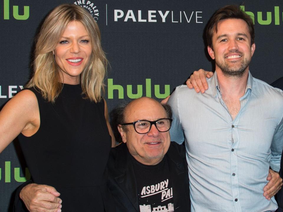 Kaitlin Olson, Danny DeVito, Rob McElhenney, Glenn Howerton, and Charlie Day in 2016.