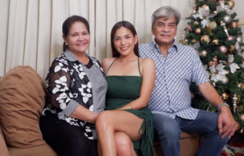 Andrea Torres wants to focus on herself, is with her parents here 