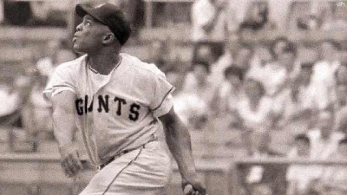 Mays, the Giants’ beloved ‘Say Hey Kid,’ passes away at 93