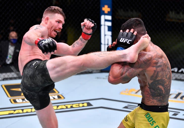 <span class="article__caption">Paul Felder kicks Rafael Dos Anjos of Brazil in a 2020 Las Vegas UFC Fight Night.</span> (Photo: Jeff Bottari/Getty Images)