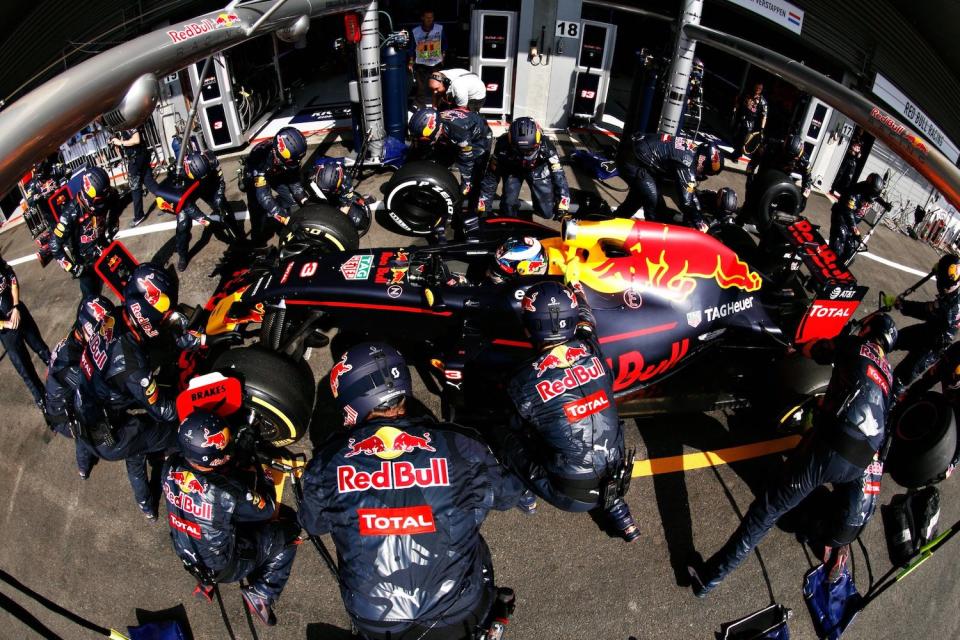 搶當 F1 維修人員，Red Bull Pit Stop Challenge 換胎挑戰月底開跑