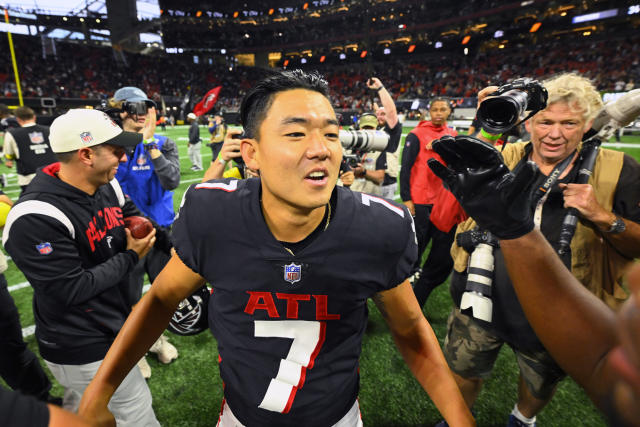 Falcons-Panthers Prediction and Odds: Younghoe Koo Props Standing Out