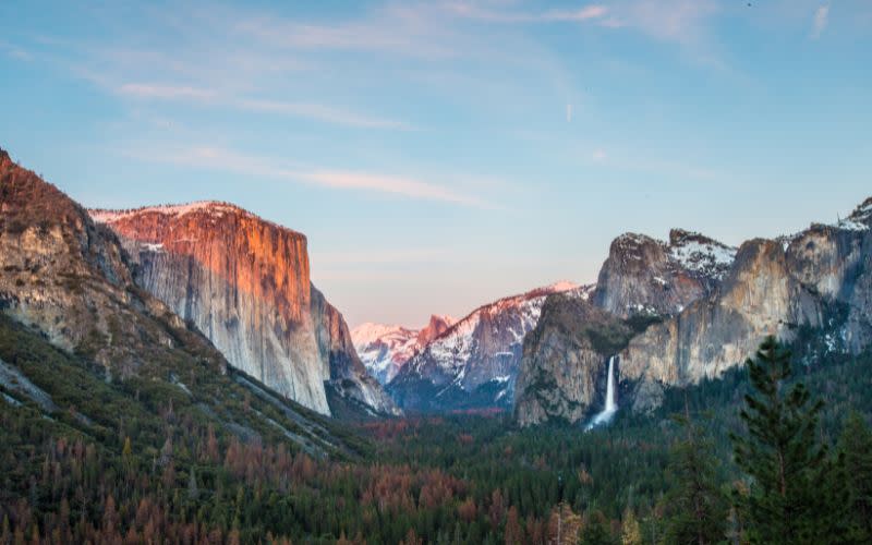 Yosemite National Park. (photo/Canva Pro)