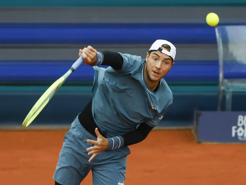 Struff kämpft ums Halbfinale (IMAGO/Juergen Hasenkopf)