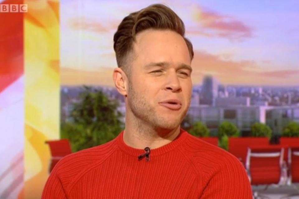 #Awkward: Olly Murs on BBC Breakfast (BBC Breakfast )