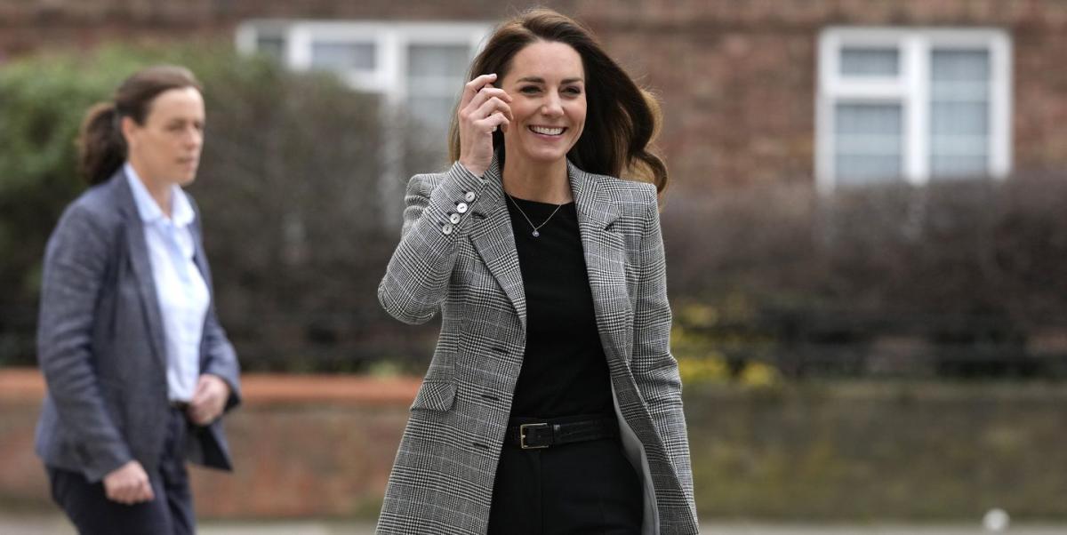 Kate Middleton's choice of practical yet stylish 'top handle