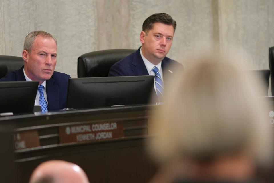 City Manager Craig Freeman and Mayor David Holt listen to a presenter Tuesday, Nov. 22, 2022, at the Oklahoma City Council meeting with Councilman Stonecipher's proposed homelessness ordinances on the agenda.