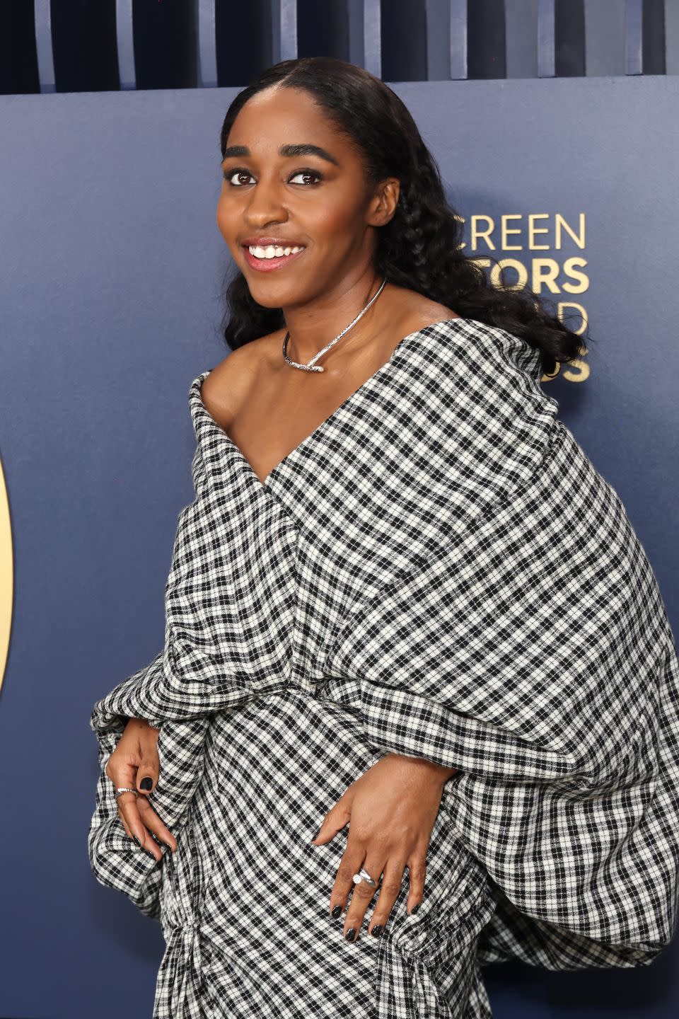 los angeles, california february 24 ayo edebiri attends the 30th annual screen actors guild awards at shrine auditorium and expo hall on february 24, 2024 in los angeles, california photo by amy sussmanwireimage