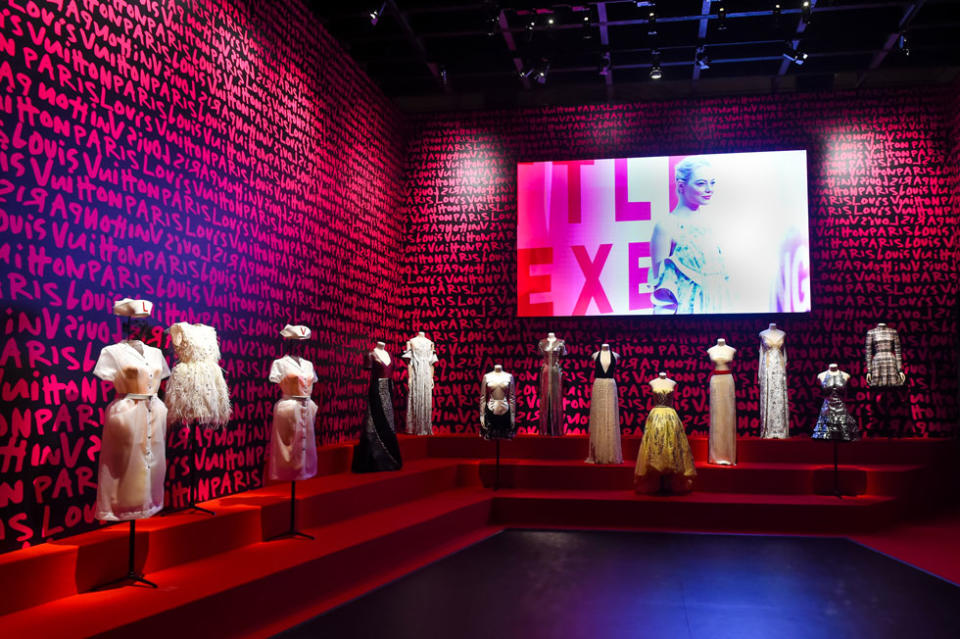 The “Louis Vuitton Loves America” room at the “Volez, Voguez, Voyagez” exhibit in New York (Photo: BFA, courtesy of Louis Vuitton)