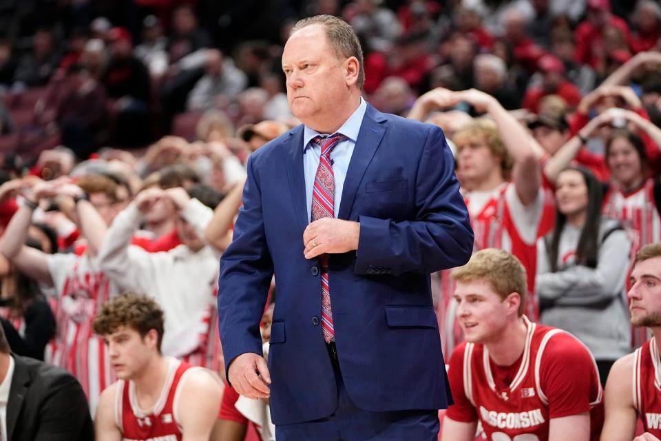Since 2000, only a handful of the nearly two dozen interim coaches who took over midseason finished with winning records. One of them, Wisconsin’s Greg Gard, had the interim tag removed after the 2015 season and is 171-80 since.