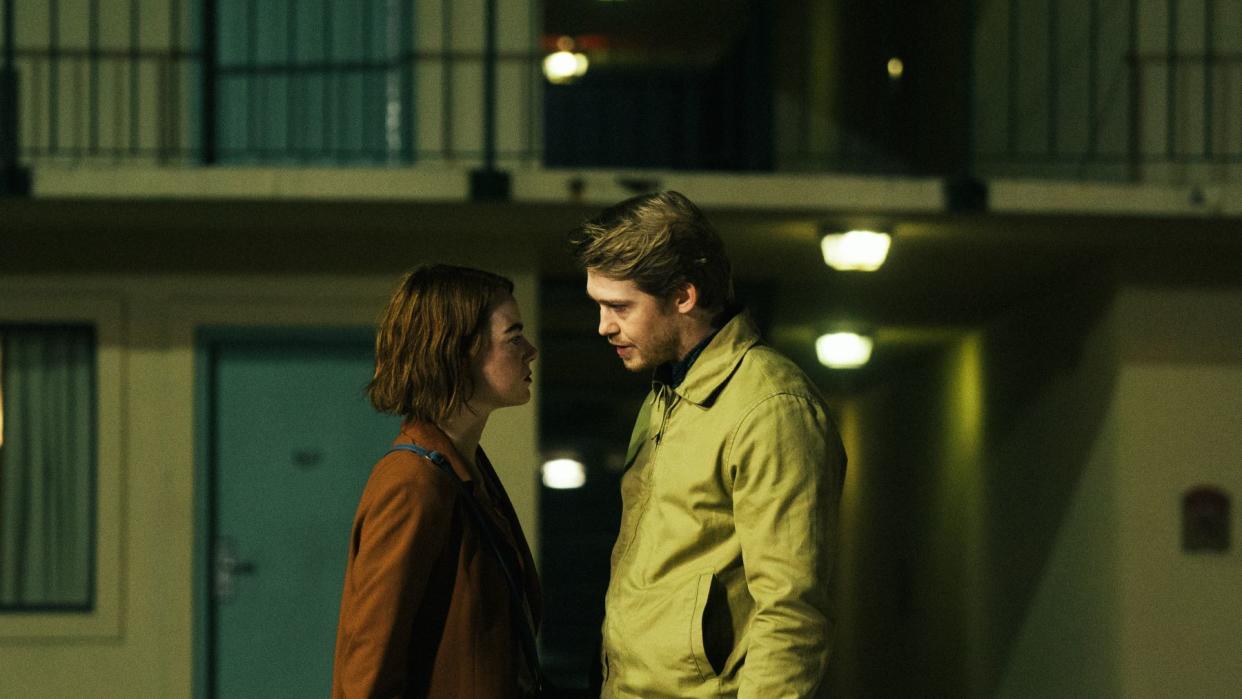  Emma Stone and Joe Alwyn in Kinds of Kindness. 