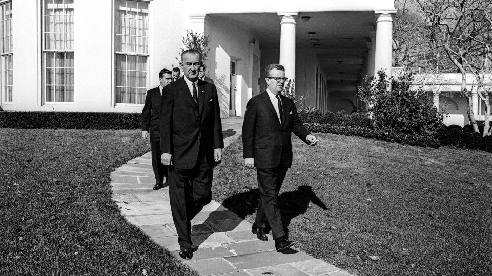 Newly sworn President Lyndon B. Johnson leaves The White House on November 30, 1963. - Gerry Cranham/Offside/Getty Images