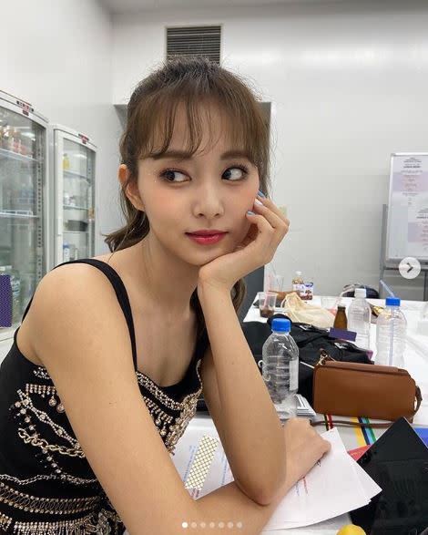 網友一面倒狂推周子瑜最美。（圖／翻攝自TWICE IG）