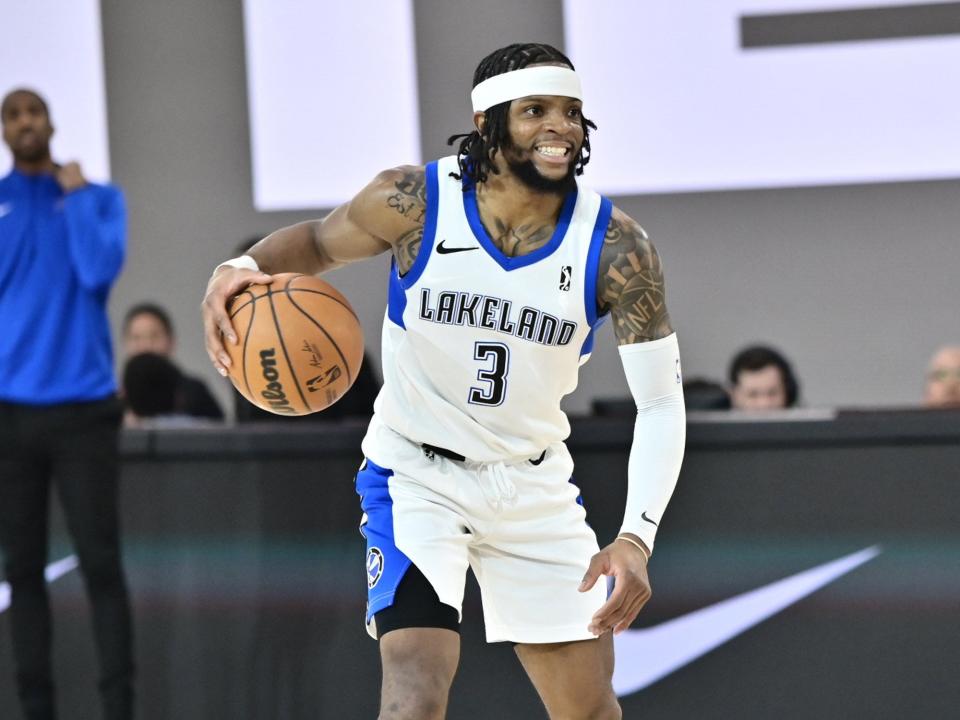 Lakeland Magic guard Zavier Simpson competes in a game against College Park. He scored 25 and had 16 dimes in the contest.