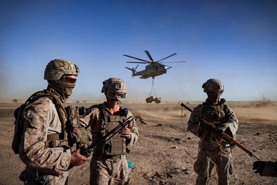 US Marines with Combat Logistics Battalion 26, 26th Marine Expeditionary Unit, 2nd Marine Logistics Group (Photo by Lance Cpl. Emily Hazelbaker)