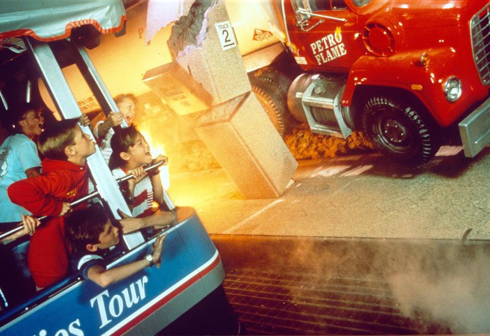 Earthquake ride at Universal Studios theme park in Hollywood, America, 1990