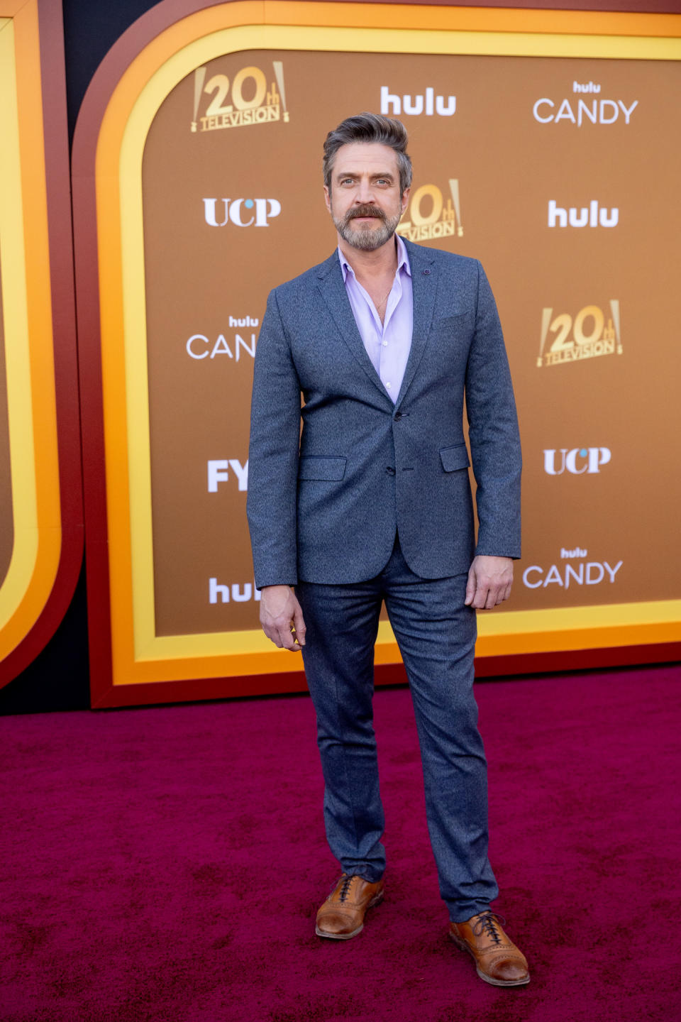 Raúl Esparza at a premiere