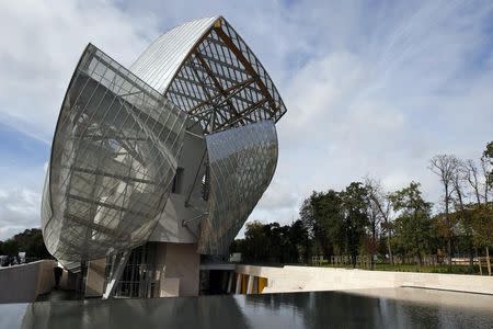 A general view shows the Fondation Louis Vuitton designed by architect Frank Gehry in the Bois de Boulogne, western Paris, October 17, 2014. REUTERS/Benoit Tessier