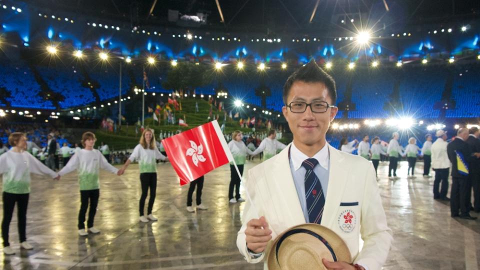 2012年出戰倫敦奧運會 ，是香港首位亦是暫時唯一出戰奧運男子佩劍的香港劍手