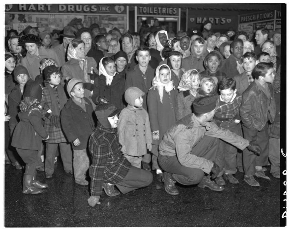 Downtown Lexington streets were filled with spectators for the Dec. 1, 1949 Christmas parade.
