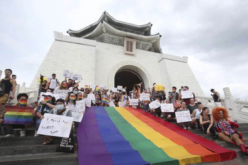 2020年6月28日，全球難得的實體同志驕傲月慶祝活動在台灣中正紀念堂登場（AP）