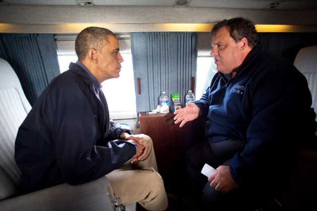 Intense RT @jaketapper Official White House Photo of Christie/Obama - <a href="https://twitter.com/Chris_Moody" rel="nofollow noopener" target="_blank" data-ylk="slk:@Chris_Moody;elm:context_link;itc:0;sec:content-canvas" class="link ">@Chris_Moody</a>, via Twitter