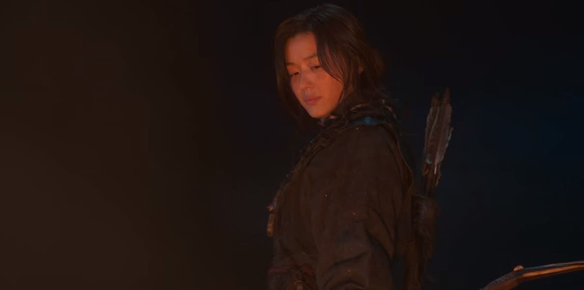 Ashin (Jun Ji Hyun) is a vengeful slave turned archer in the special episode of Kingdom: Ashin of the North