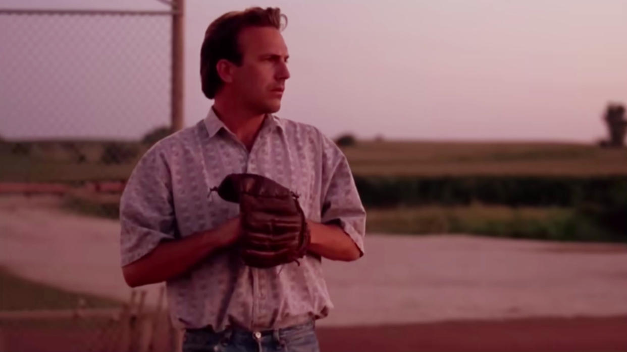  Kevin Costner in Field of Dreams. 