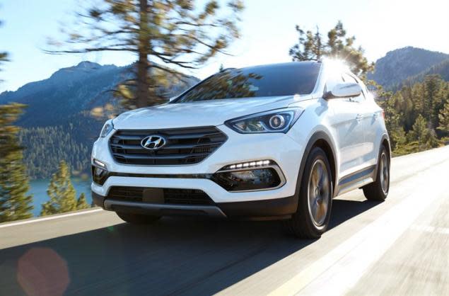 2017 Hyundai Santa Fe Sport front quarter photo