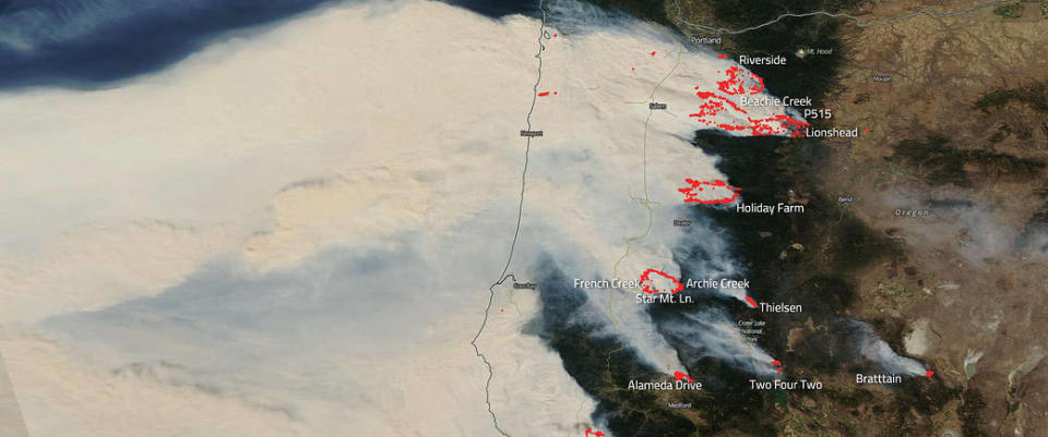 NASA's Aqua Satellite captures devastating wildfires in Oregon on Sept. 10, 2020. (NASA)