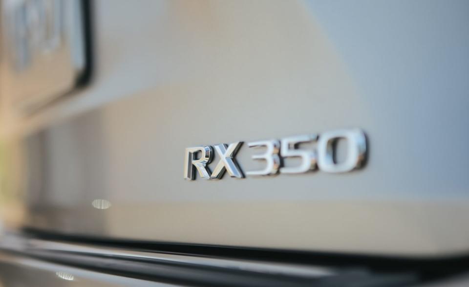 View 2020 Lexus RX Photos