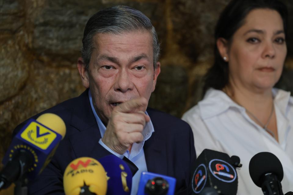 Gerardo Blyde, of the Delegation of the Unitary Platform for Negotiation, speaks during a press conference the day after the Supreme Court ratified the disqualification of opposition presidential candidate María Corina Machado, in Caracas, Venezuela, Saturday, Jan. 27, 2024. (AP Photo/Jesus Vargas)