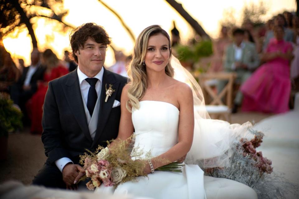 Jordi Cruz y Rebecca Lima en su boda