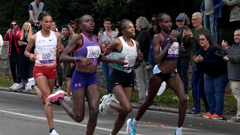 lead women at 2023 nyc marathon