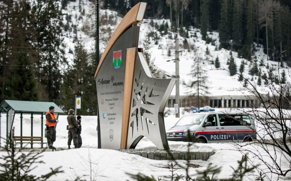 Road block, ski, covid, march 2020 - Jan Hetfleisch/Getty Images Europe