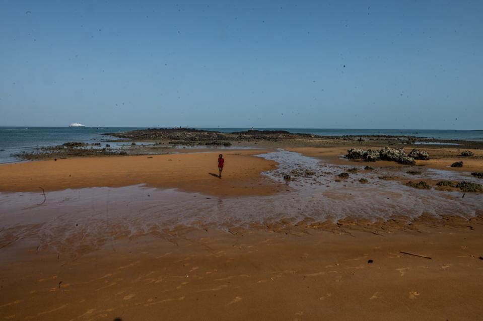 The sands of Canhabaque Island (Mark Stratton)