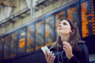 <p>Nugo segnala gratuitamente orari di treni, bus, traghetti e altri mezzi. (Getty) </p>