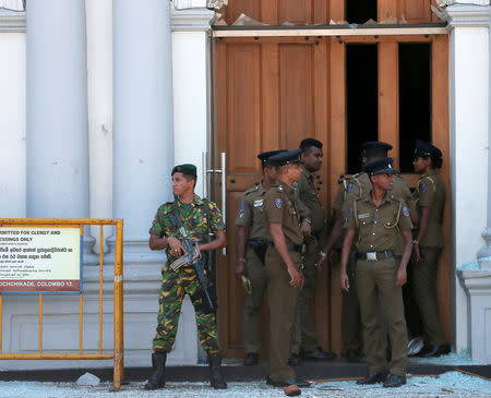 Sri Lankan military stand guard in front of the St. Anthony's Shrine, Kochchikade church after an explosion in Colombo, Sri Lanka April 21, 2019. REUTERS/Dinuka Liyanawatte