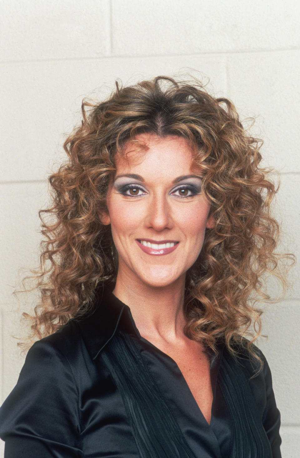 Canadian singer Celine Dion, circa 2000. (Photo by Dave Hogan/Hulton Archive/Getty Images)