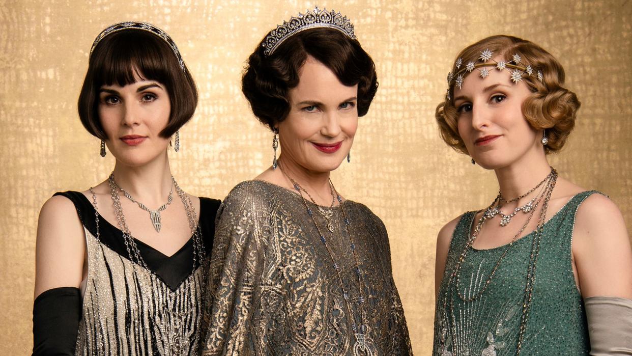 Michelle Dockery, Elizabeth McGovern and Laura Carmichael in Downton Abbey (2019)