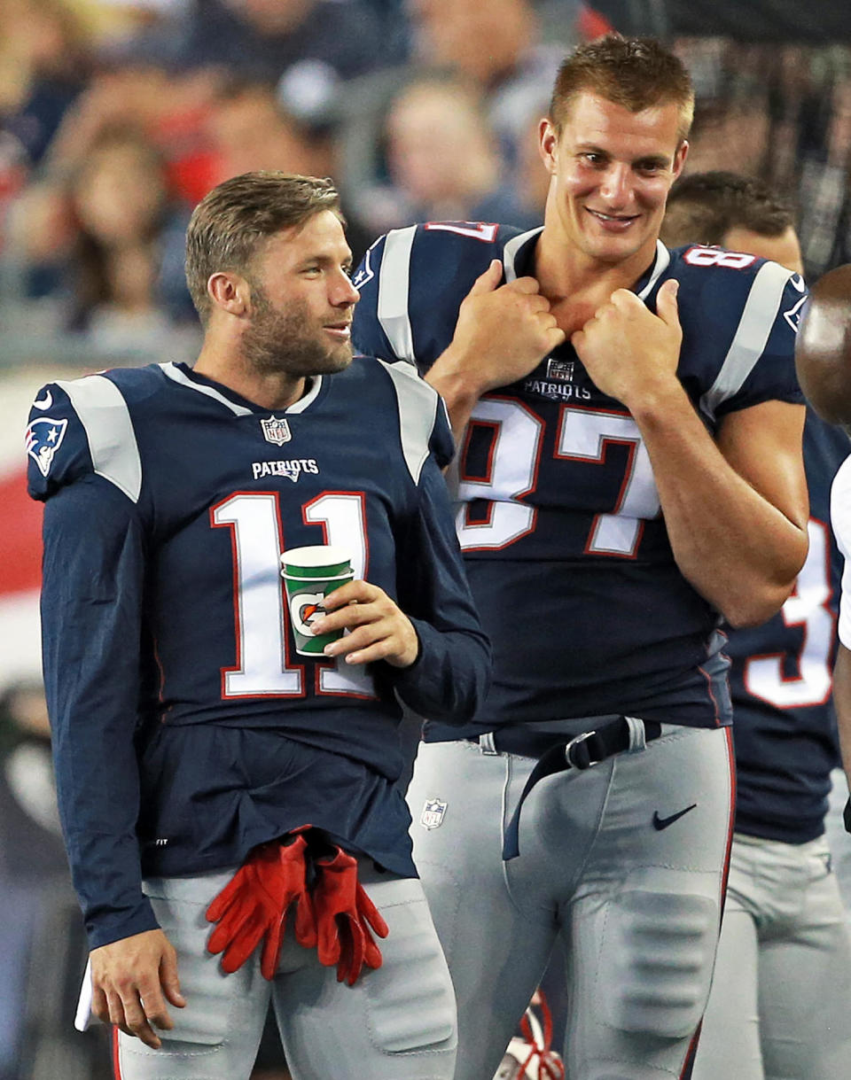 Julian Edelman Rob Gronkowski (Matt Stone / Getty Images)