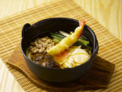 <p>Nabeyaki Udon</p><p>489 calories</p>