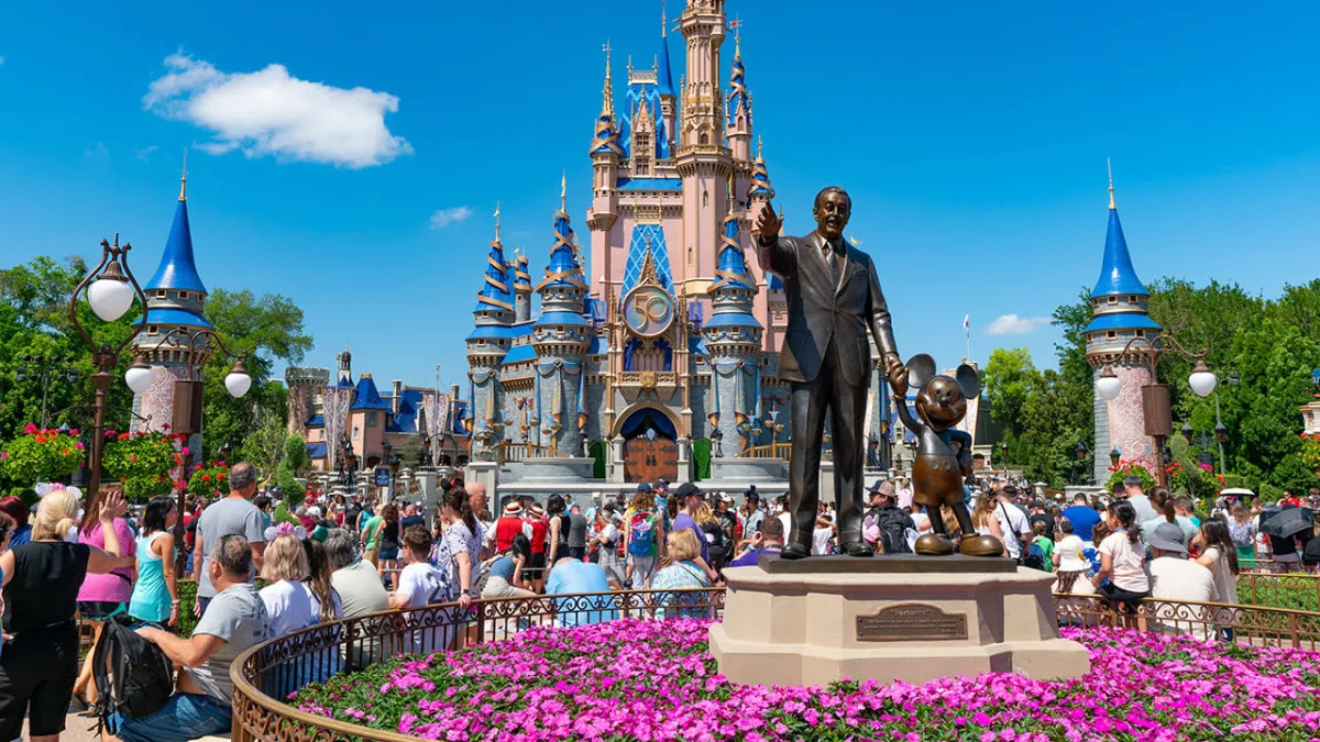 Disney World descends into chaos as 2 families brawl in huge Magic Kingdom fight