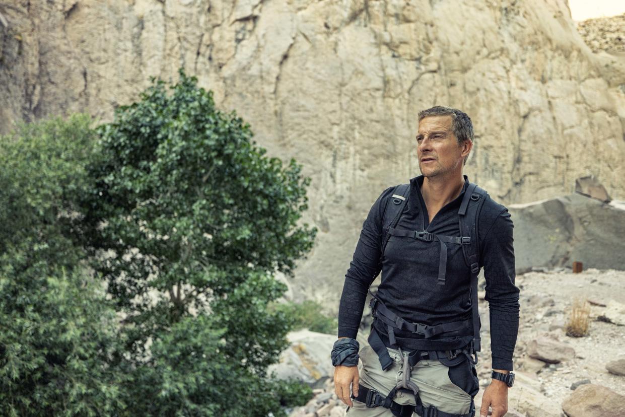 Sierra Nevada Desert Gorge - Bear Grylls in RUNNING WILD WITH BEAR GRYLLS: THE CHALLENGE. (Credit: National Geographic/Ben Simms)